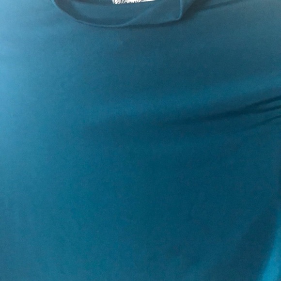 REVAMPED TEAL CROPTOP SHINY LONG SLEEVES - Picture 2 of 3